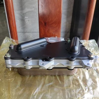 4133Y042 Perkins Engine Parts Oil Radiator/Assemblée plus fraîche pour C7.1 C6.6